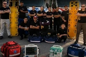 Alunos da turma 118 com equipamentos de atendimento em Paranavaí